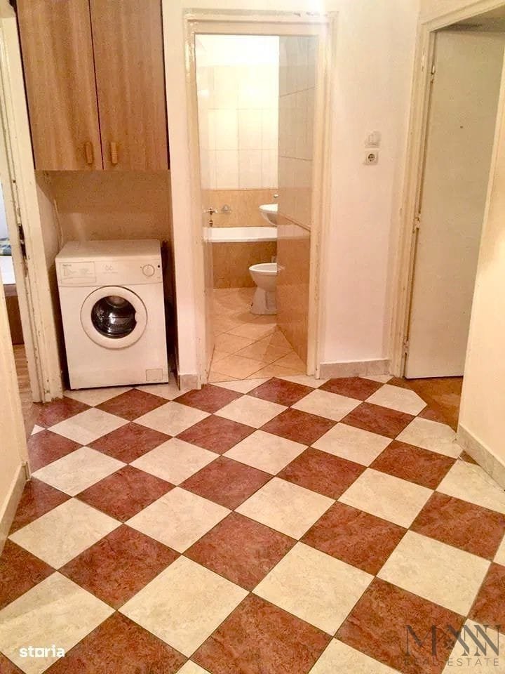 Apartament 3 camere de inchiriat, central, str. Averescu, Oradea – 01