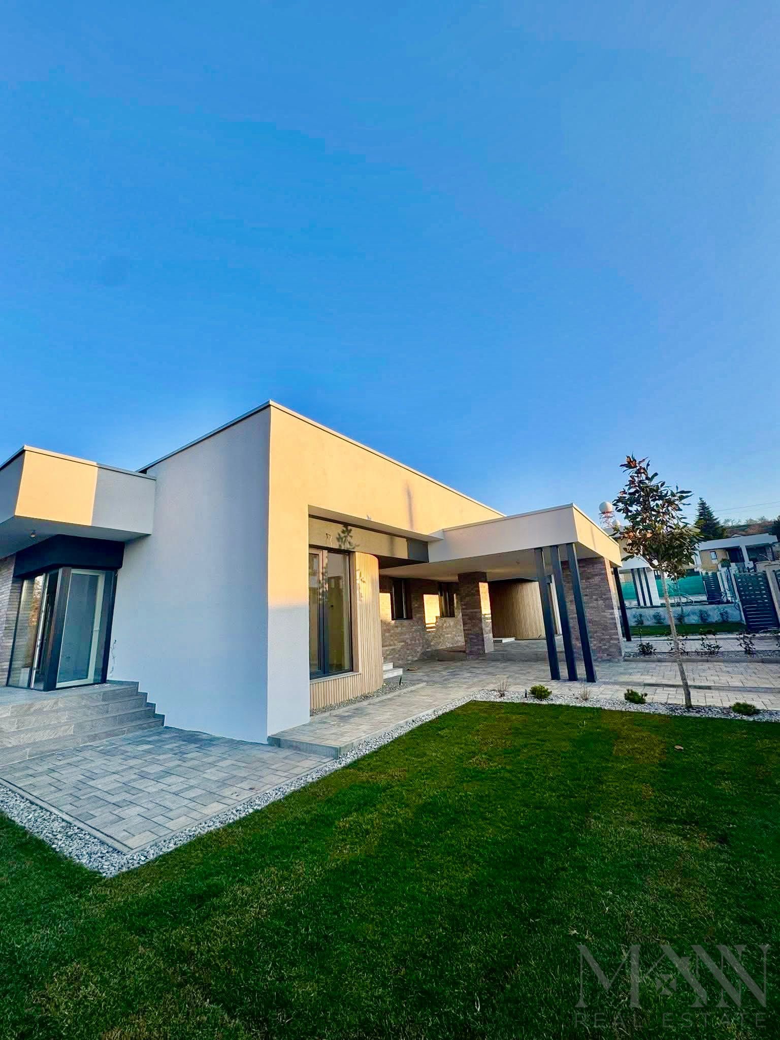 Casa duplex noua de vanzare dealuri panorama Oradea CV0019 – 05